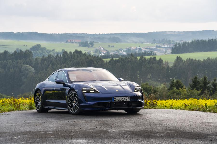  Porsche Taycan Turbo 2019 года  (WW) (фото 43 из 43)